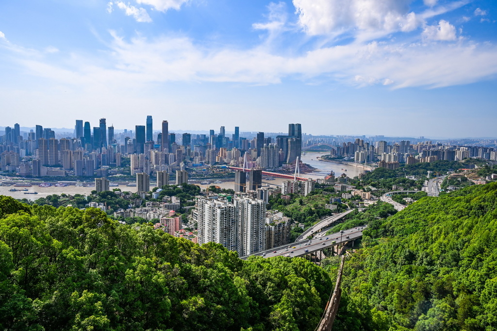这是5月22日拍摄的重庆城市景象。