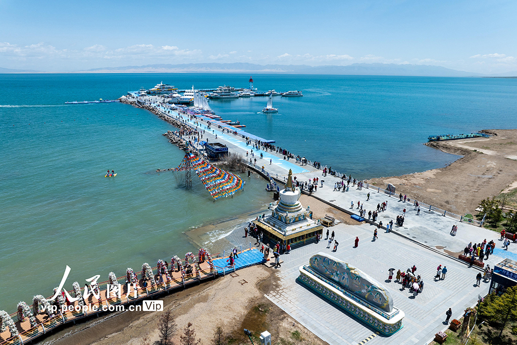 青海共和：青海湖美景引客来【6】
