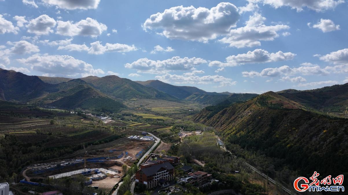 北疆大地书写“两山”答卷