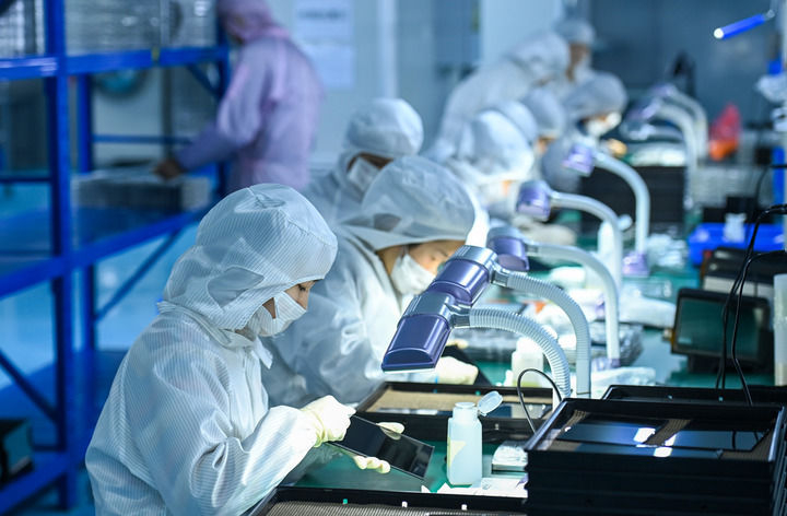 幸福都是奋斗出来的——深入学习习近平总书记关于奋斗精神的重要论述系列述评之一