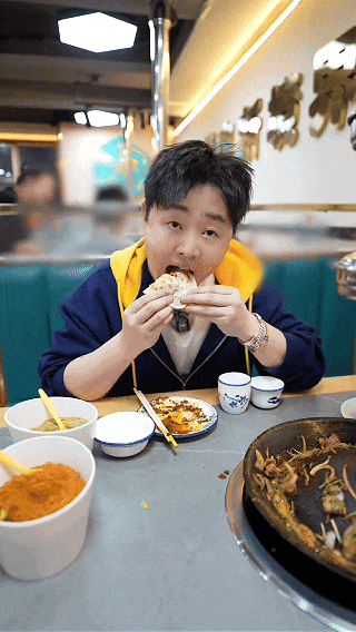 4月14日.gif
